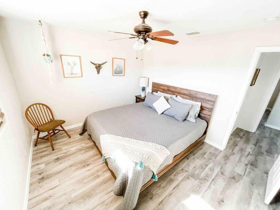 Private View On The Lake Side Of 95! Sleeps 16 Lake Havasu City Exterior foto